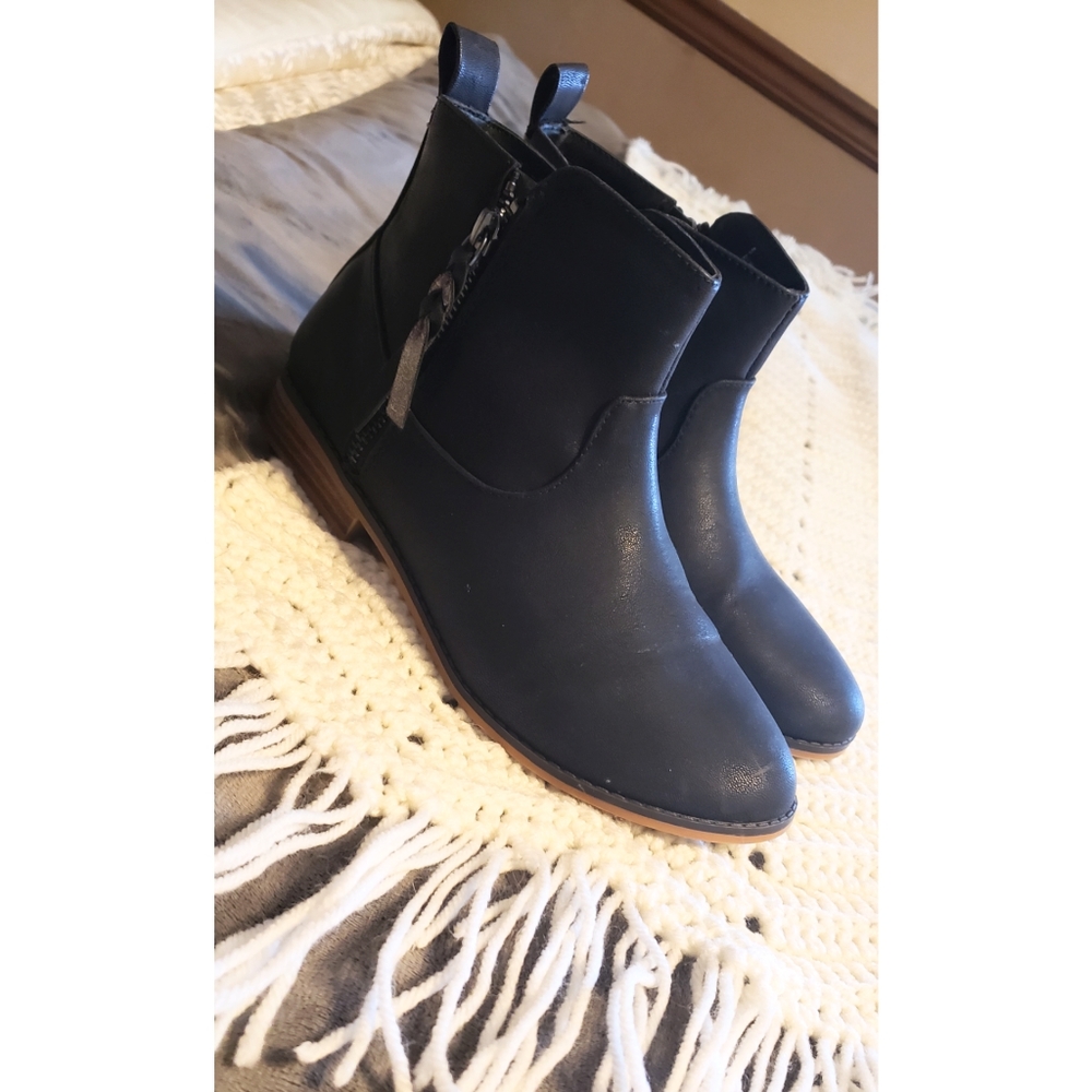 Ankle boots size 5 in kids
